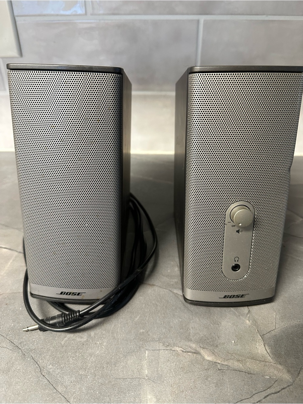 Bose Companion 2 Desktop Portable Multimedia Stereo Speakers